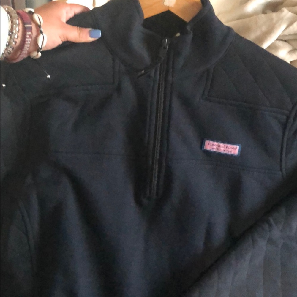 Vineyard vines black shep shirt